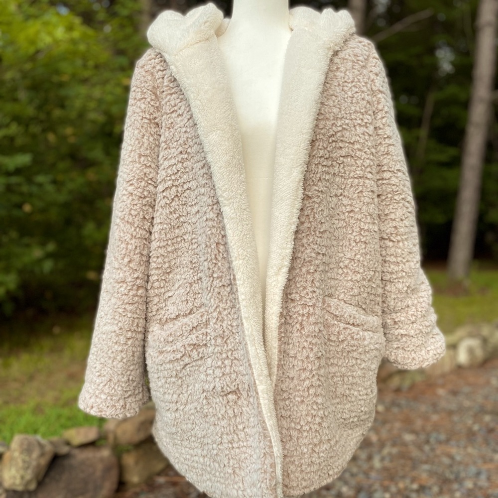 Me Jane XL Ladies Coat. Brand new! 🧡